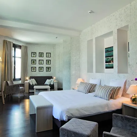 Logis Les Loges Du Parc Hotel