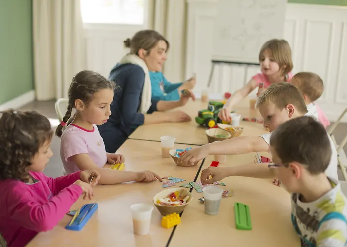 Hotel Logis Les Loges Du Parc 4*