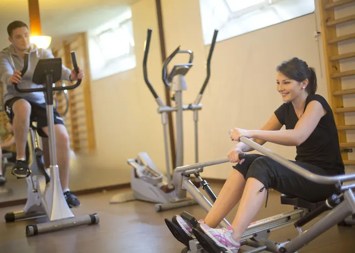 Hotel Logis Les Loges Du Parc