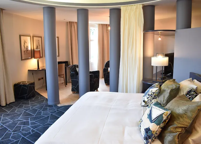 Logis Les Loges Du Parc