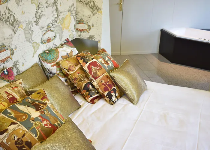 Logis Les Loges Du Parc