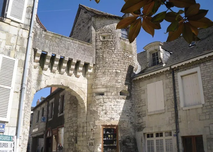 Logis Les Loges Du Parc Hotel 4*